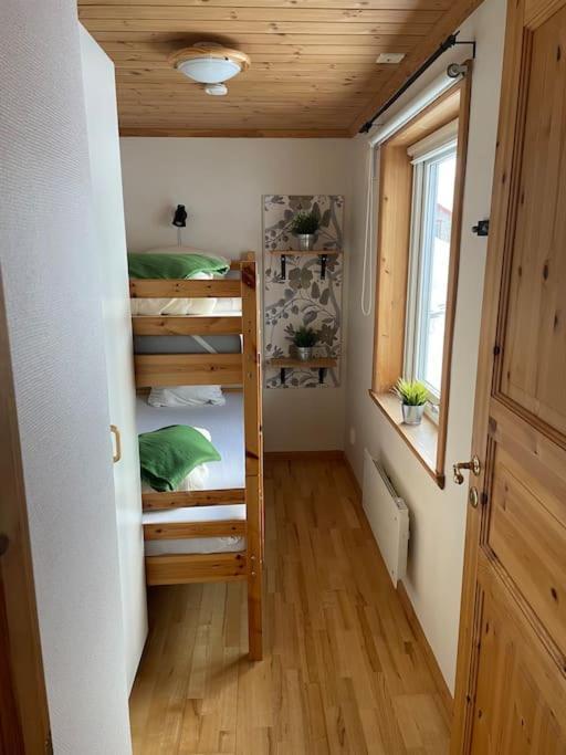 Cabin In Bruksvallarna Екстериор снимка
