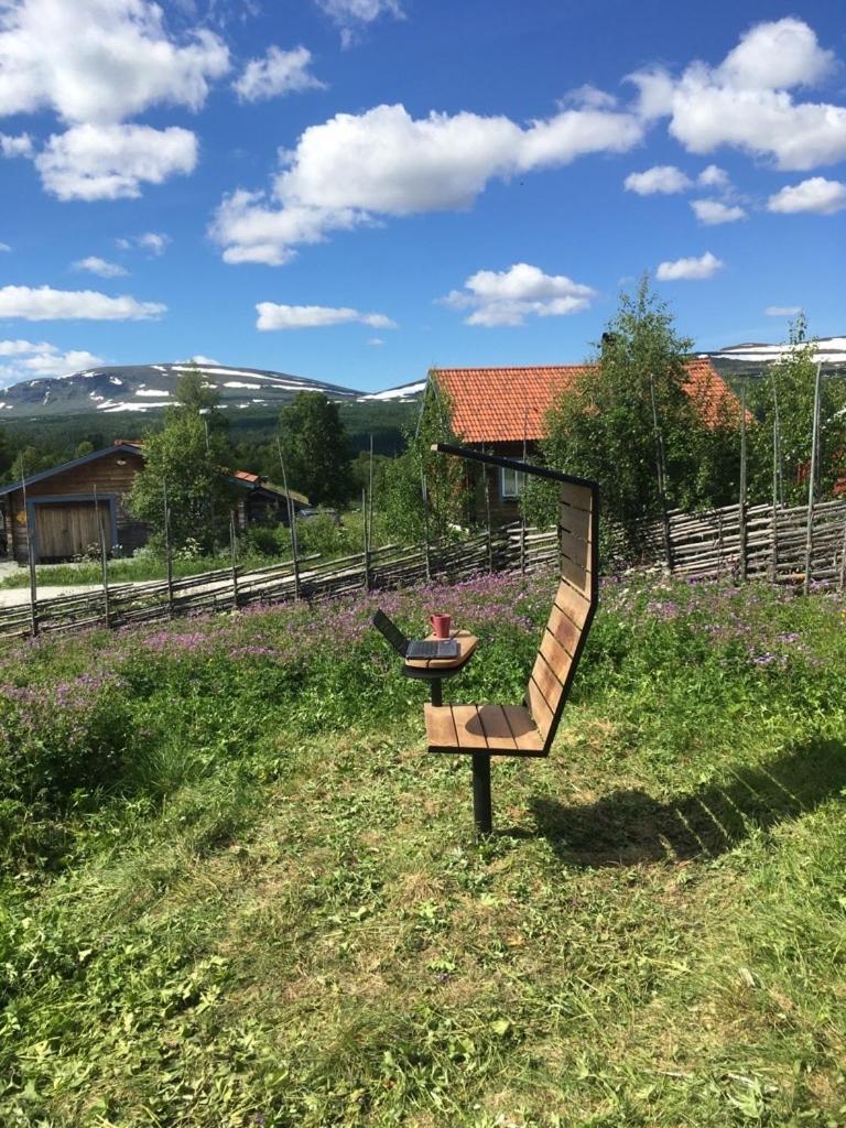 Cabin In Bruksvallarna Екстериор снимка